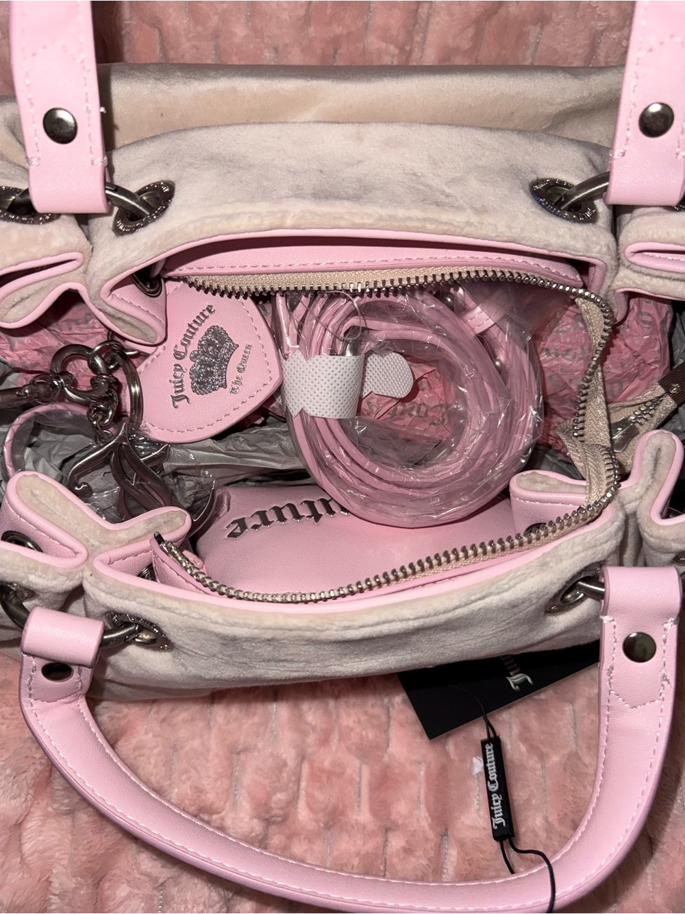 Juicy Couture UK Twig Dog Dumpling / Hobo - Pink and Beige - NWT ! - Picture 5 of 15